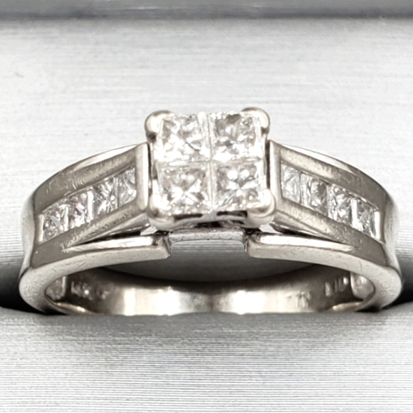 14k Solid White Gold Genuine Diamond Ring